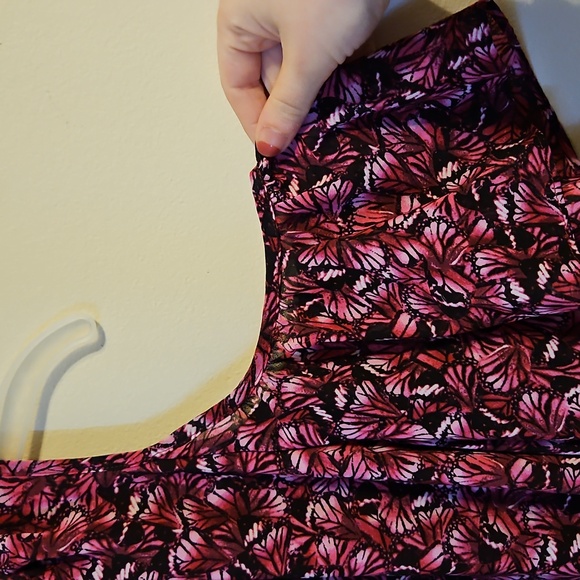 Michael Kors Purple and Black Cold Shoulder Blouse. In EUC - Picture 3 of 5